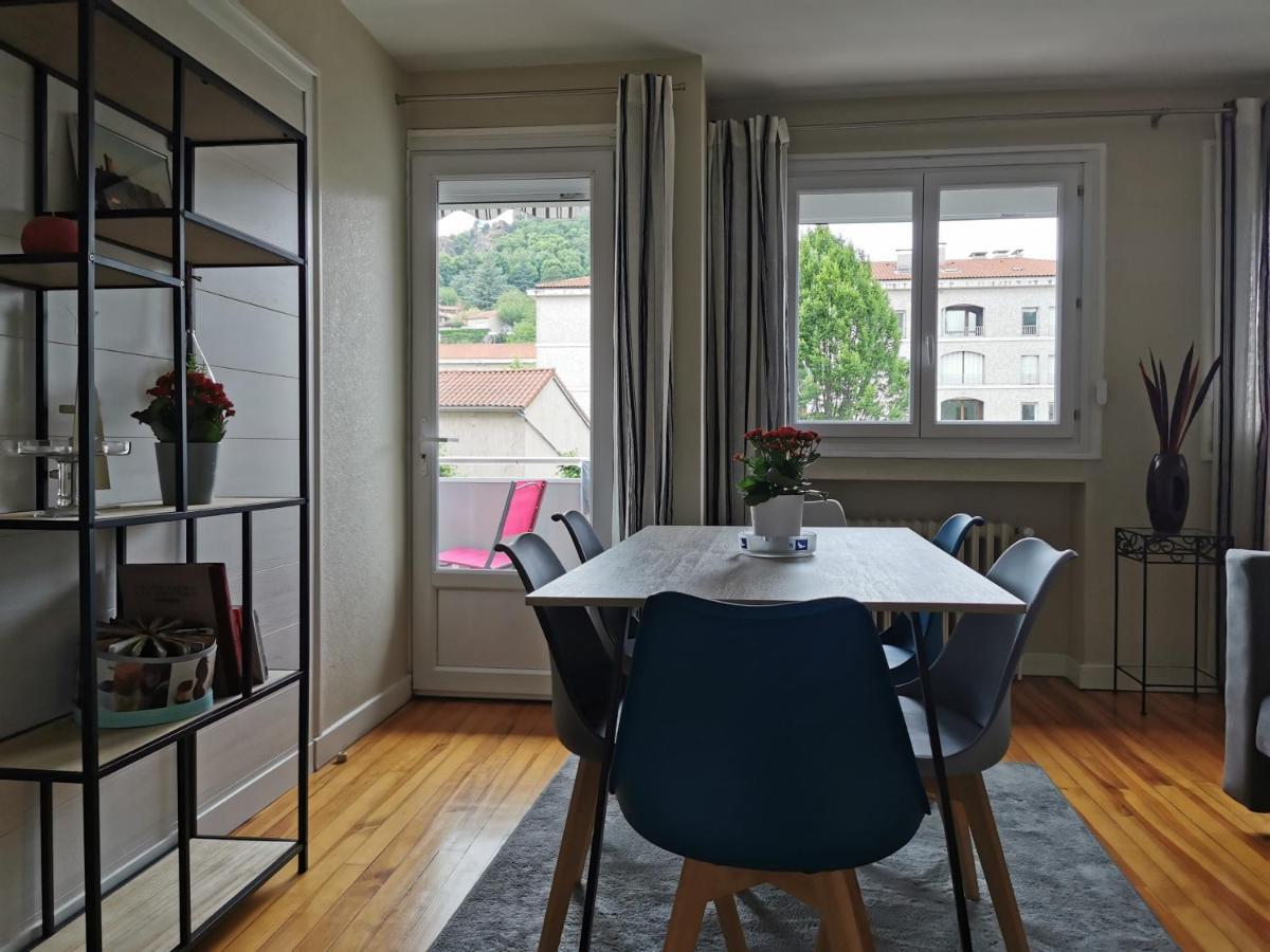 Velay Cocon Appartement 4 Chambres Avec Vue Sur Les Monuments Le Puy-en-Velay Luaran gambar