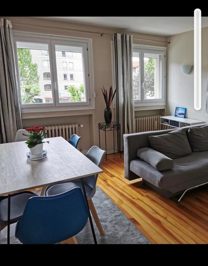 Velay Cocon Appartement 4 Chambres Avec Vue Sur Les Monuments Le Puy-en-Velay Luaran gambar
